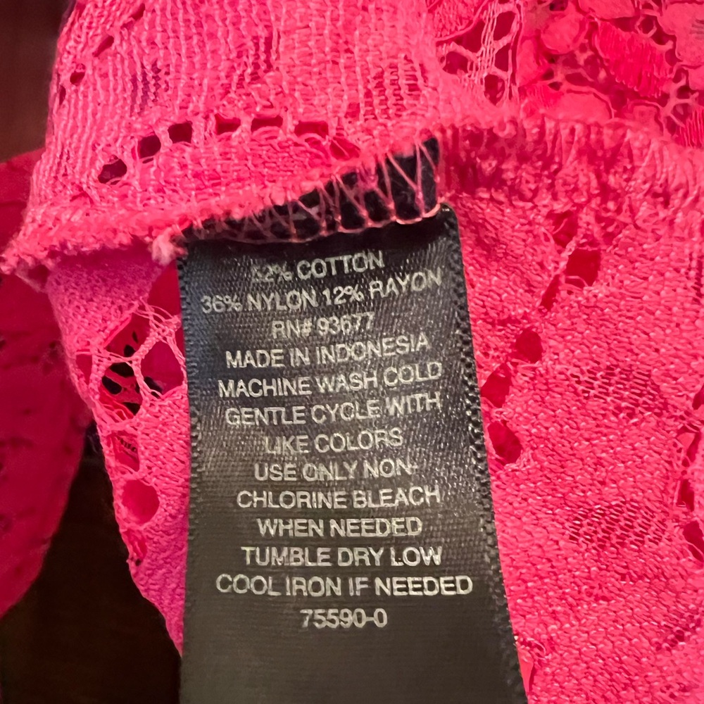Worthington Women’s Size XS Top NWOT Button Down Petaluma Pink Lace Collared - Picture 10 of 10